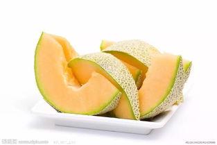 泰国人吃哈密瓜视频,哈密瓜的独特风味体验